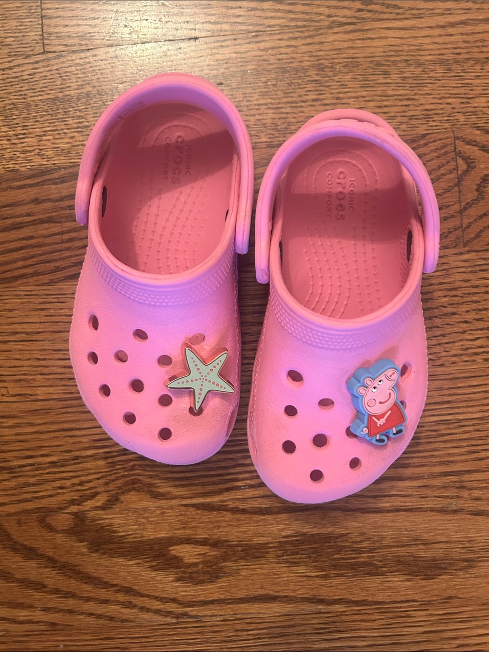 CROCS Kids Pink Clog Sandals with Starfish and Character Jibbitz